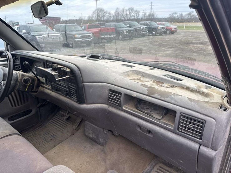 1994-dodge-ram-1500-laramie-slt-image-17