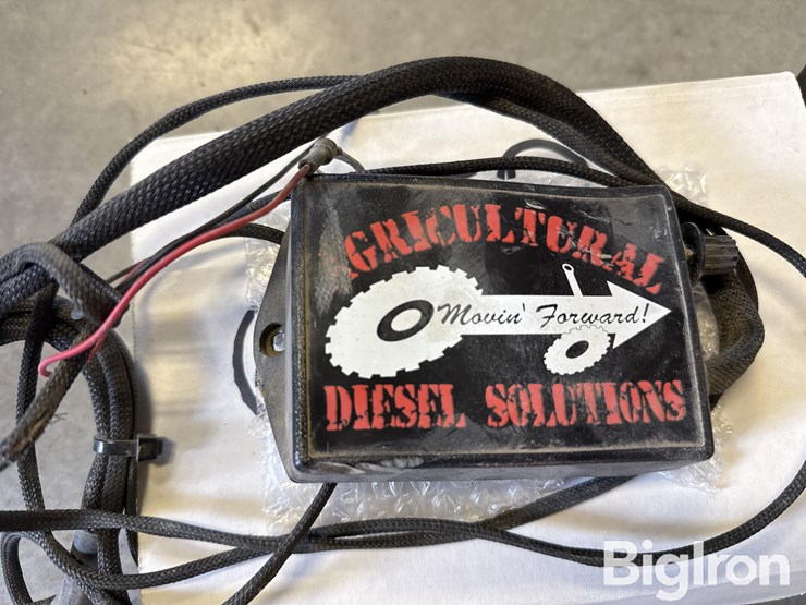 john-deere-r-image-11