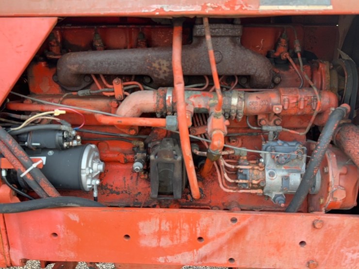 #3049-•-allis-chalmers-tractor-image-6