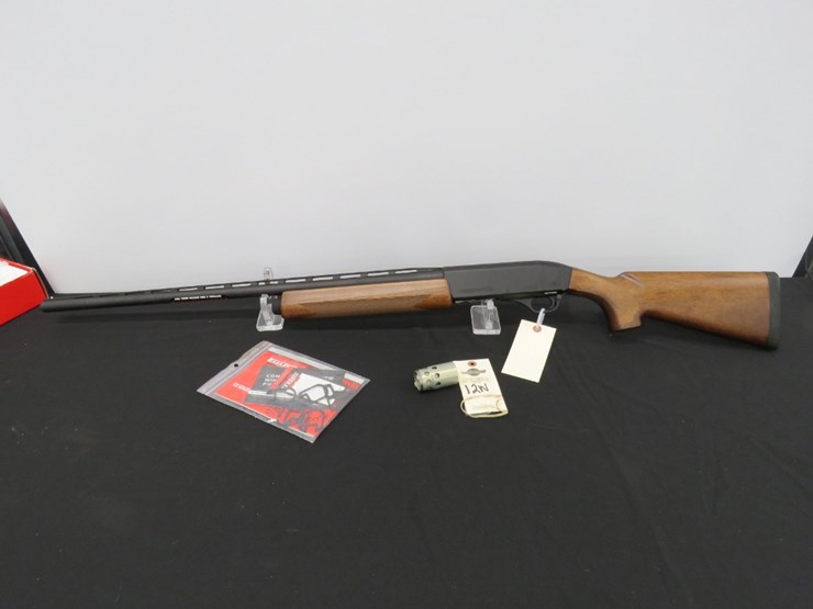 winchester-super-x-model-2-semi-auto-12-shotgun-never-been-fired-image-2