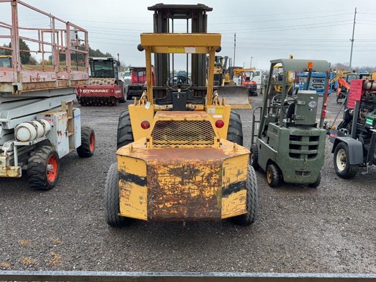 #2074-•-1990-master-craft-mc630-all-terrain-forklift-image-9