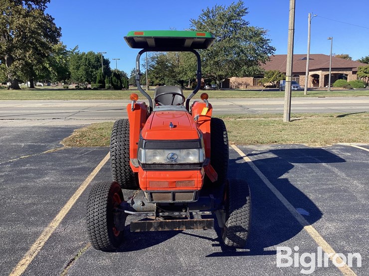 2002-kubota-l3710d-image-2