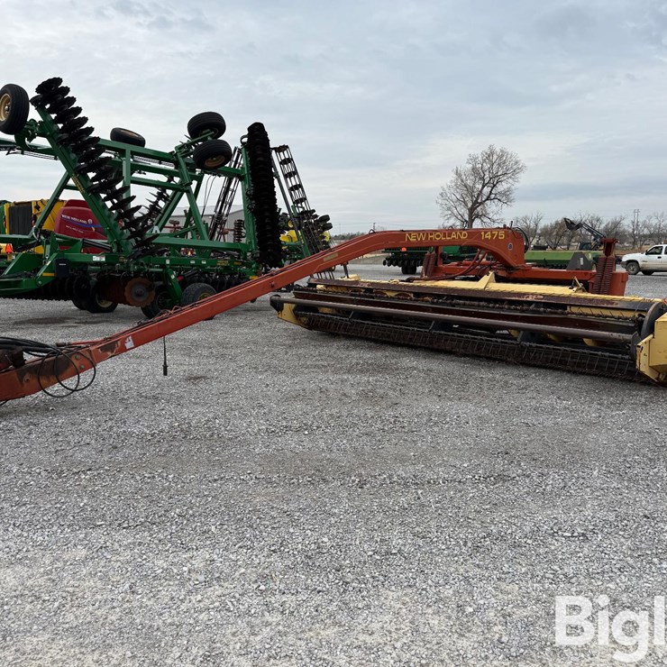 NEW HOLLAND 1475
