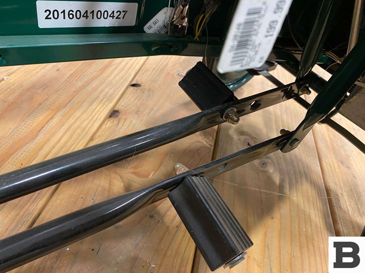 dexton-classic-toy-pedal-car-image-6