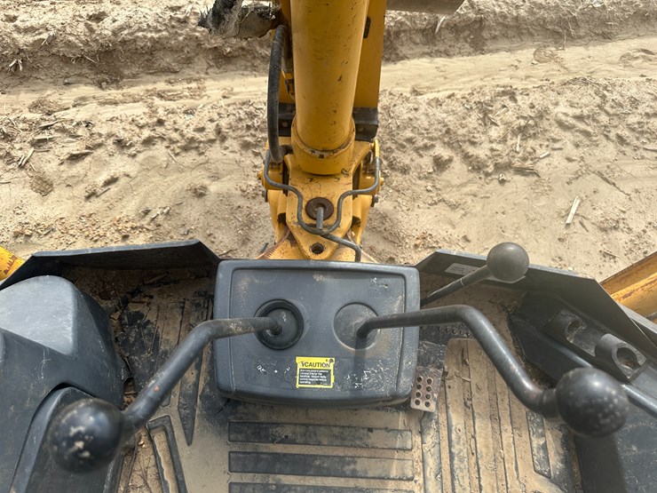 deere-310sg-image-82