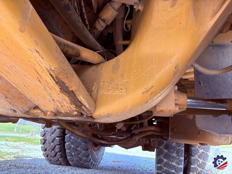 1990-caterpillar-769c-image-50