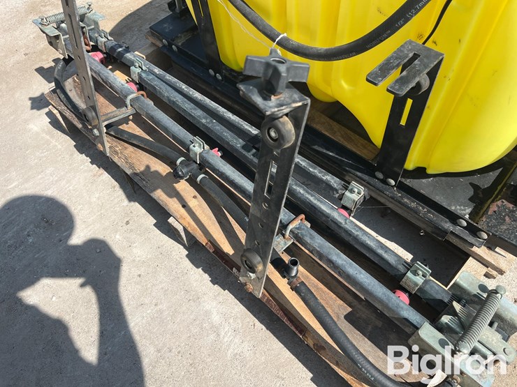 john-deere-sprayer-image-14
