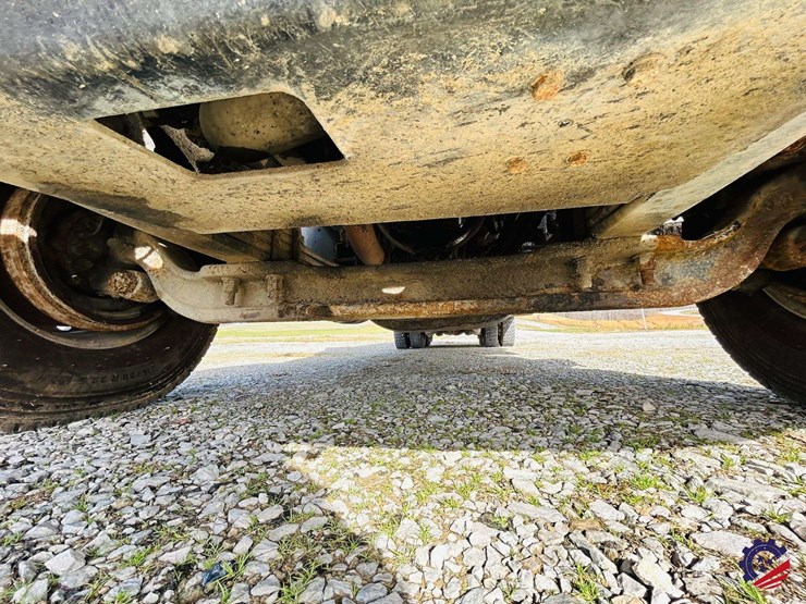 2007-peterbilt-340-image-93