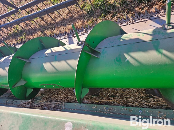 2010-john-deere-625f-image-14