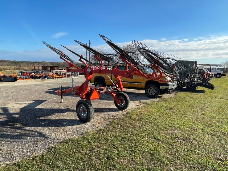 #1463-•-(8)-wheel-kuhn-speedrake-image-7