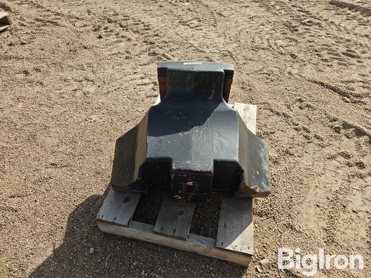 agco-4280120m1-front-weight-image-2