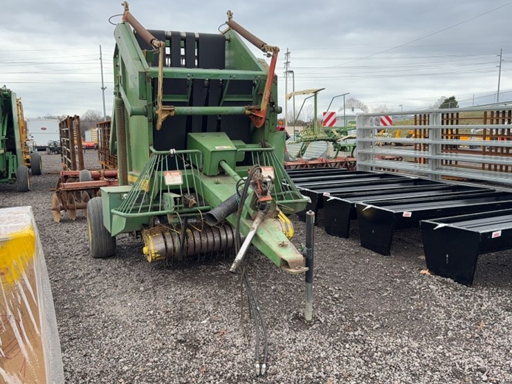 john-deere-410-image-2