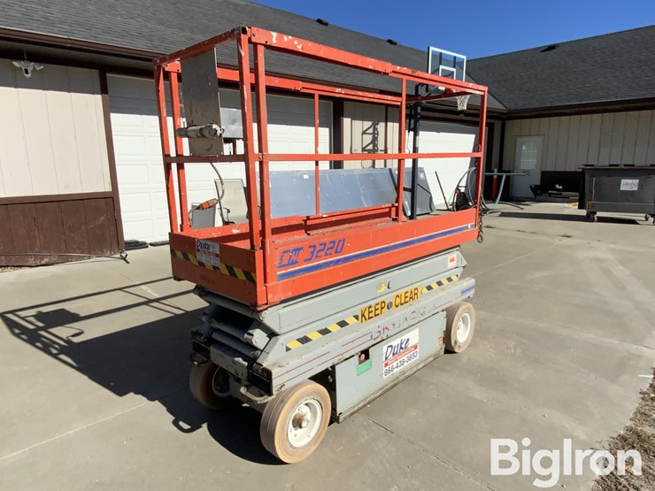 1998-skyjack-sjiii3220-image-3