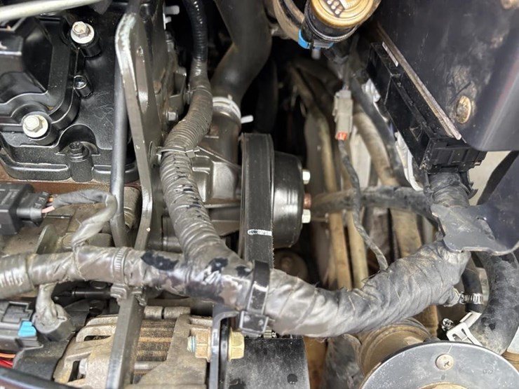 2016-bobcat-s510-image-37