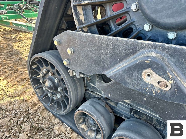 2014-case-ih-370-image-65