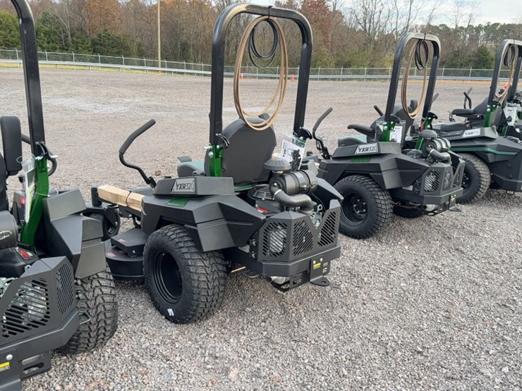 #3078-•-yakta-yxr-320-zero-turn-lawn-mower-image-10