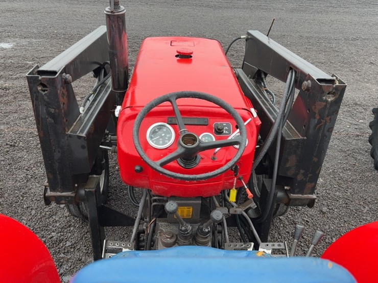 massey-ferguson-245-image-13