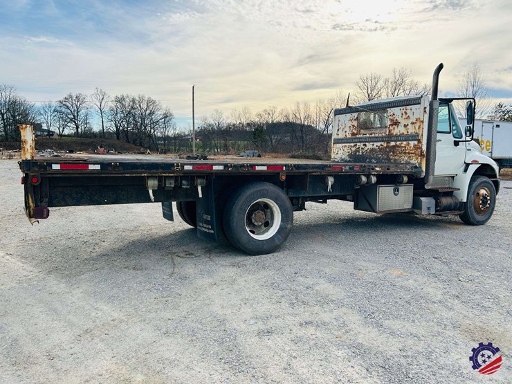 2013-international-durastar-4400-image-5