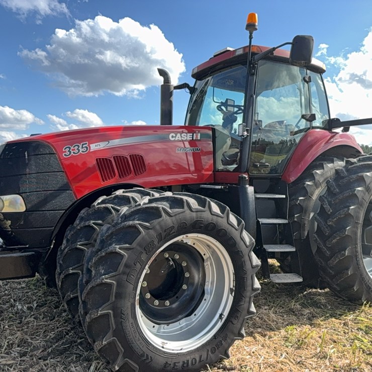 CASE IH MAGNUM 335
