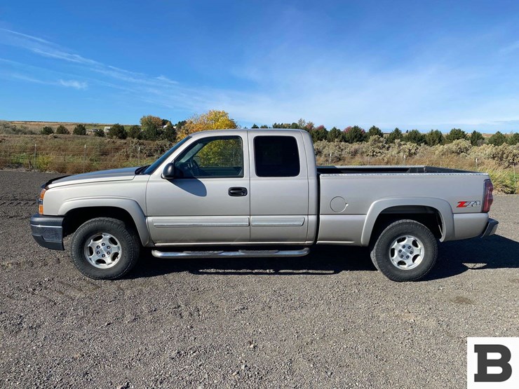 2004-chevrolet-silverado-1500-image-3