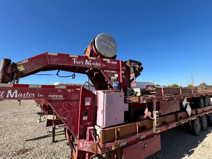 (x)-(8-29)-2007-trail-master-35'oal-t/a-gooseneck...-image-1