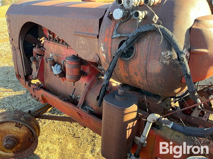 1949-massey-ferguson-55-image-11