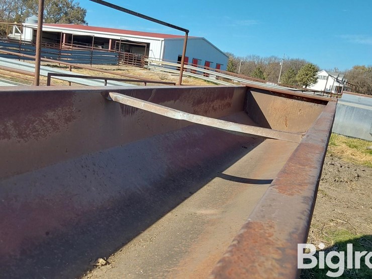 prairie-products-12'-metal-feed-bunks-image-16