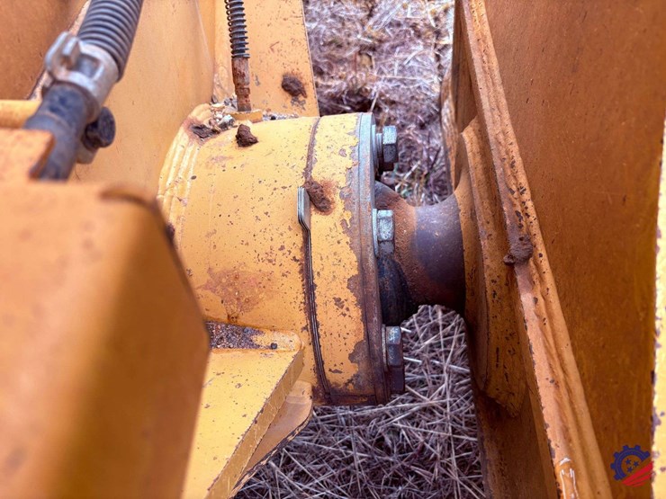 2019-caterpillar-d6t-xw-image-15