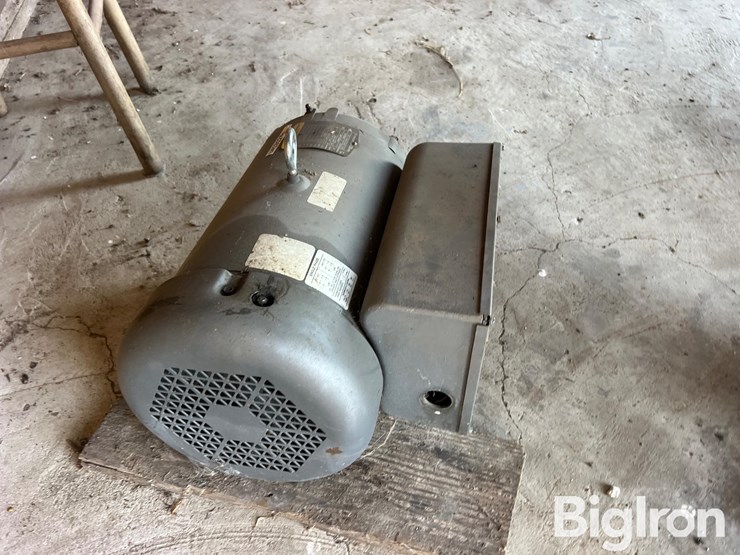 baldor-reliancer-10-hp-230-volt-electric-motor-image-4