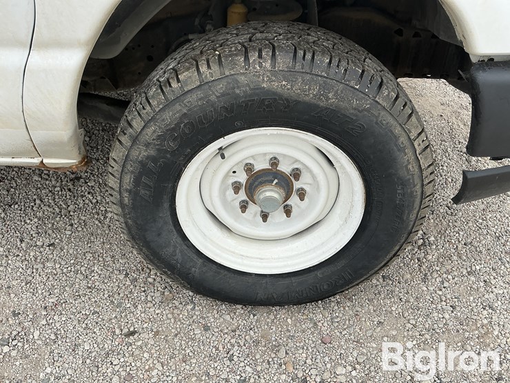 2014-ford-e250-image-13