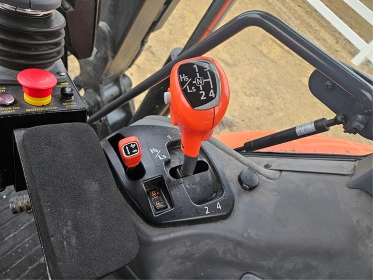 kubota-m6s-111-image-63