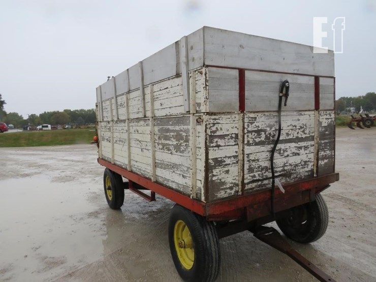 barge-box-wagon-w/-gear-and-hoist-229-image-1