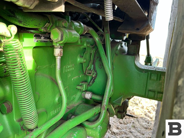 john-deere-4850-image-30