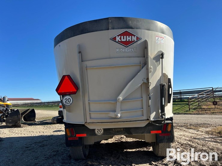 kuhn-knight-vertical-maxx-vtc280-tmr-mixer-wagon-image-6
