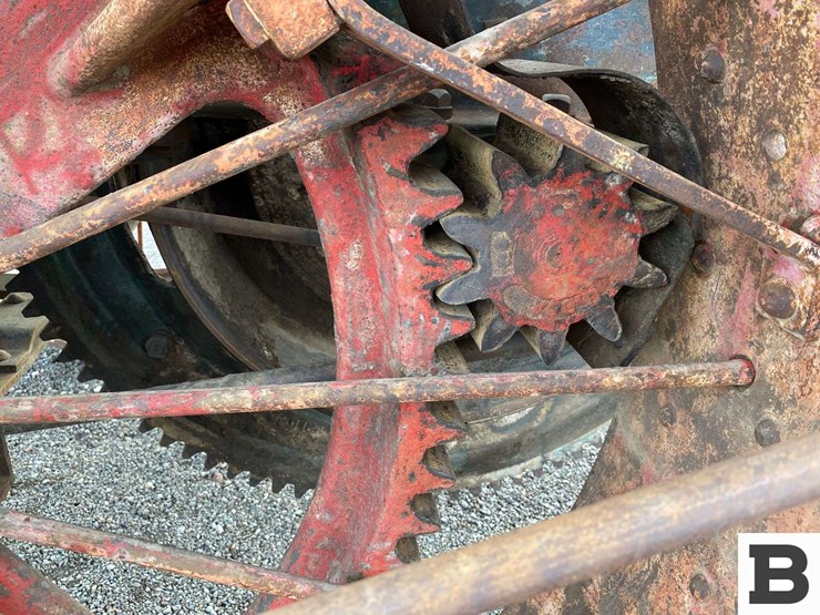 j.i.-chase-40hp-cross-motor-tractor-image-32