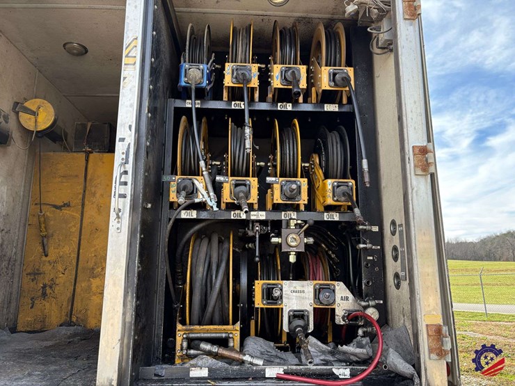 2009-kenworth-t800-image-62