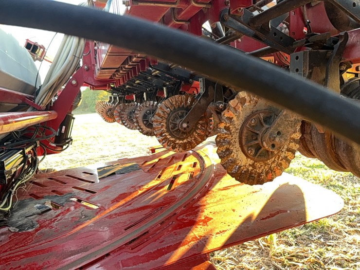 case-ih-1240-image-84