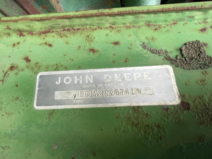 john-deere-4010-image-47
