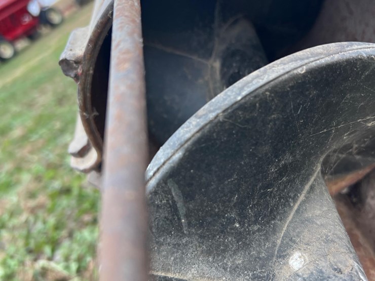 auger-w/-gas-engine-image-12