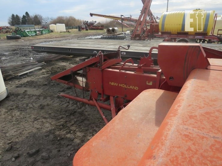 new-holland-273-image-4