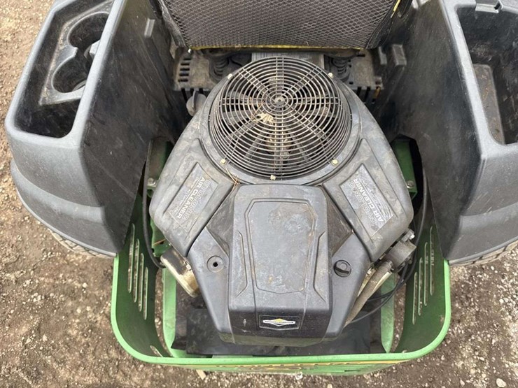 john-deere-m-image-15