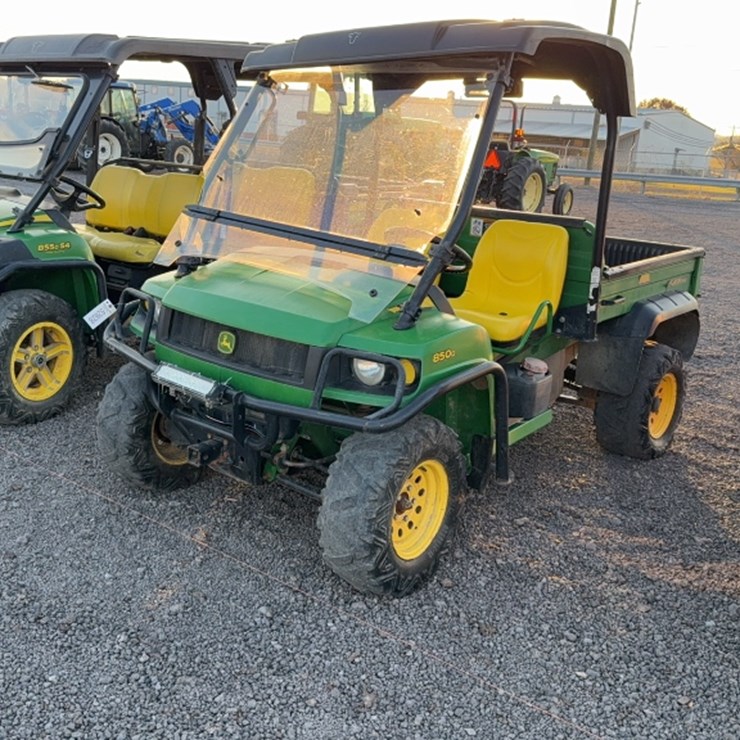 DEERE 850D