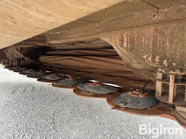 2017-massey-ferguson-wr9960-image-10