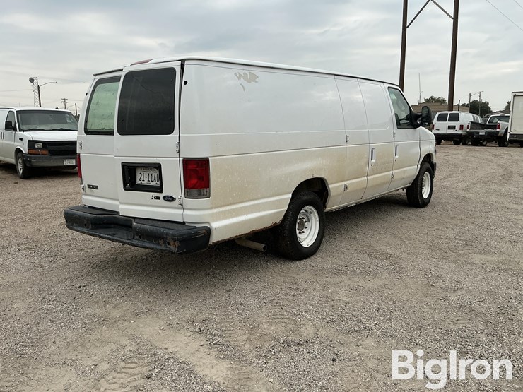 2014-ford-e250-image-5