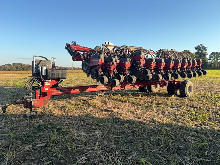case-ih-1240-image-1