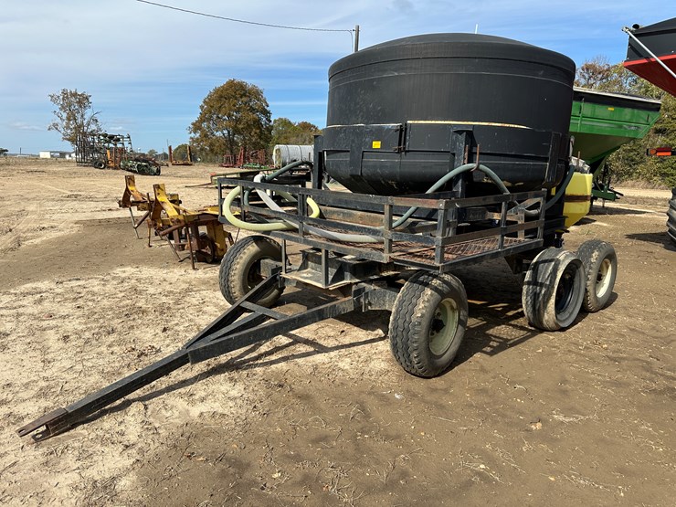 #33804-•-1150gal-nurse-wagon-image-1