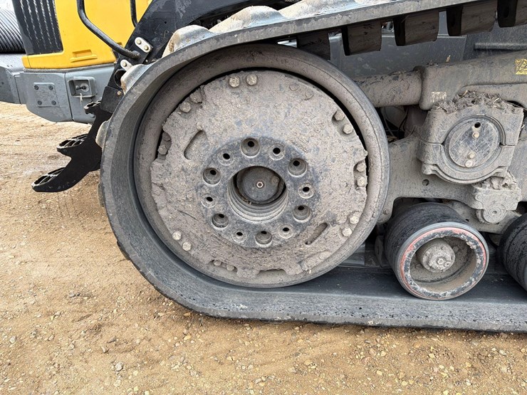 2016-challenger-mt875e-image-12