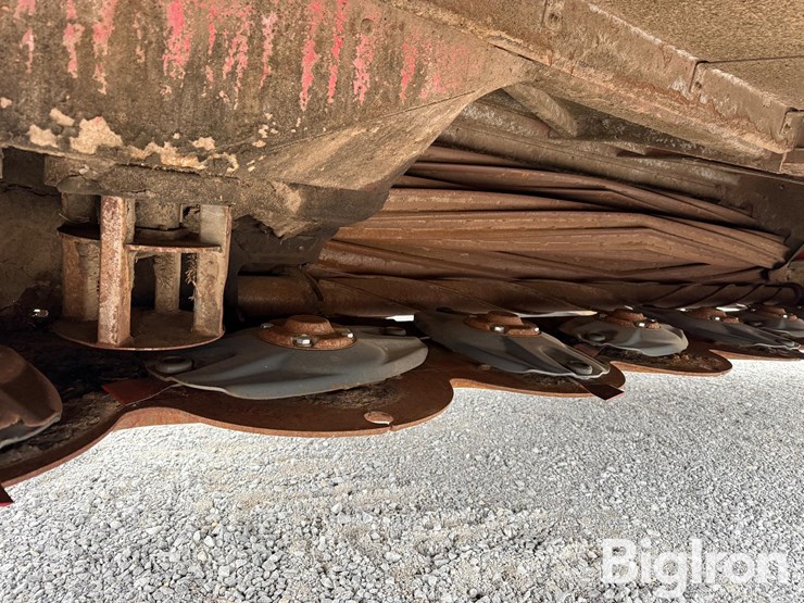 2017-massey-ferguson-wr9960-image-12