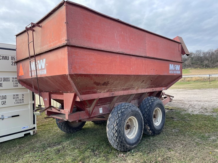 m&w-little-red-wagon-image-4