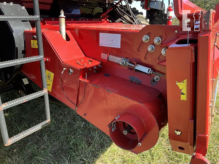 2012-case-ih-7130-image-17